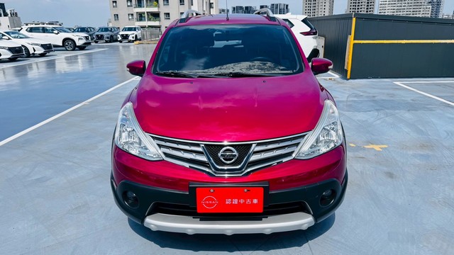 NEW LIVINA 照片 2