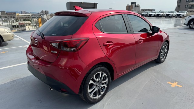 馬自達 MAZDA2 照片 3