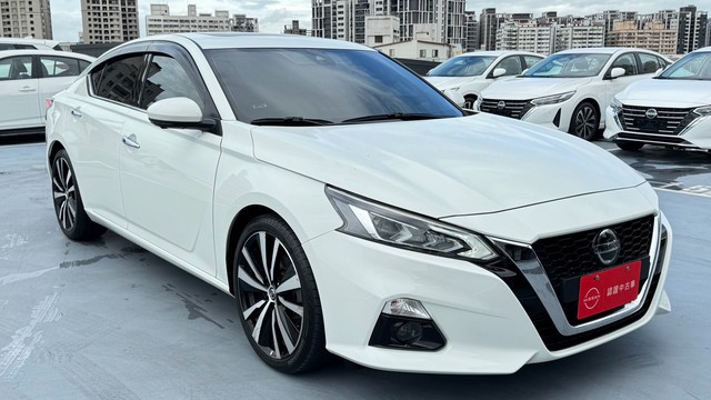 ALTIMA