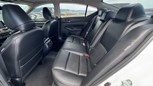 ALTIMA 照片 7